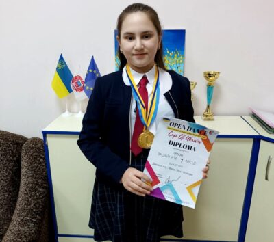 Вітаємо ученицю школи з перемогою!
